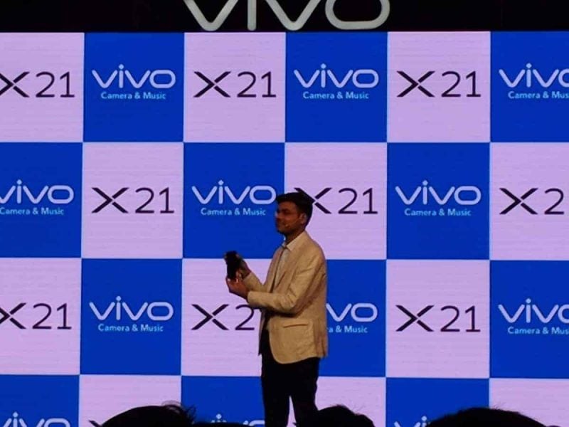 Vivo X21 With In-Display Fingerprint Scanner Launched In India - 4