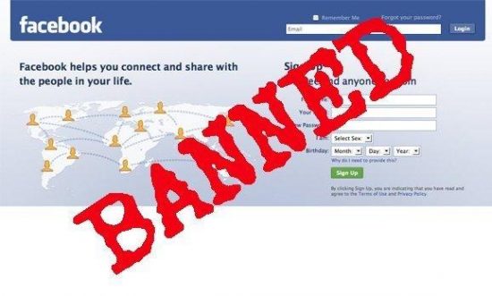 Facebook surrenders under Pak pressure - 4