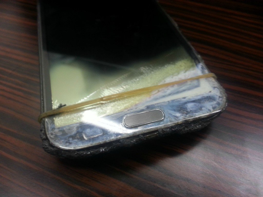 galaxy-note-2-burned-down