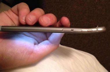 iPhone 6 Plus facing severe bend problems - 5