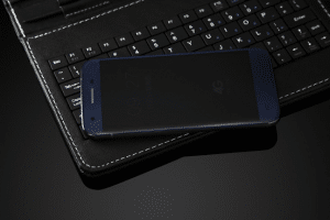 DOOGEE F3 Flagship Comes with Multi-RAM Version ( 1GB to 4GB) - 16