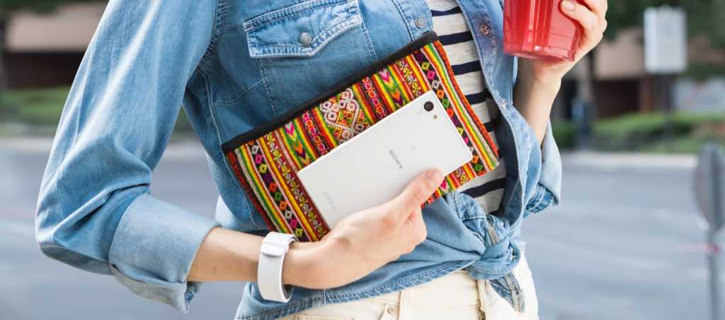 xperia-z5-compact-made-to-keep-up