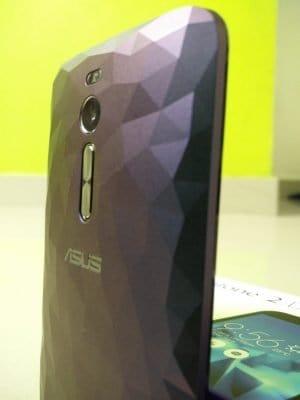 Asus ZenFone 2 Deluxe Review: The current best Intel based High-end Smartphone - 9
