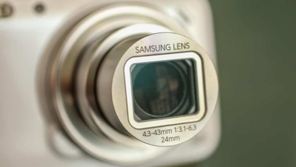 samsung galaxy s4 zoom camera lens
