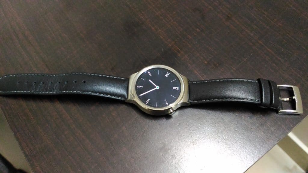 Huawei Watch Design - 1- front-side