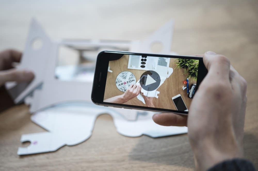 Aryzon - The Cardboard of 3D Augmented Reality for every Smartphone - 5