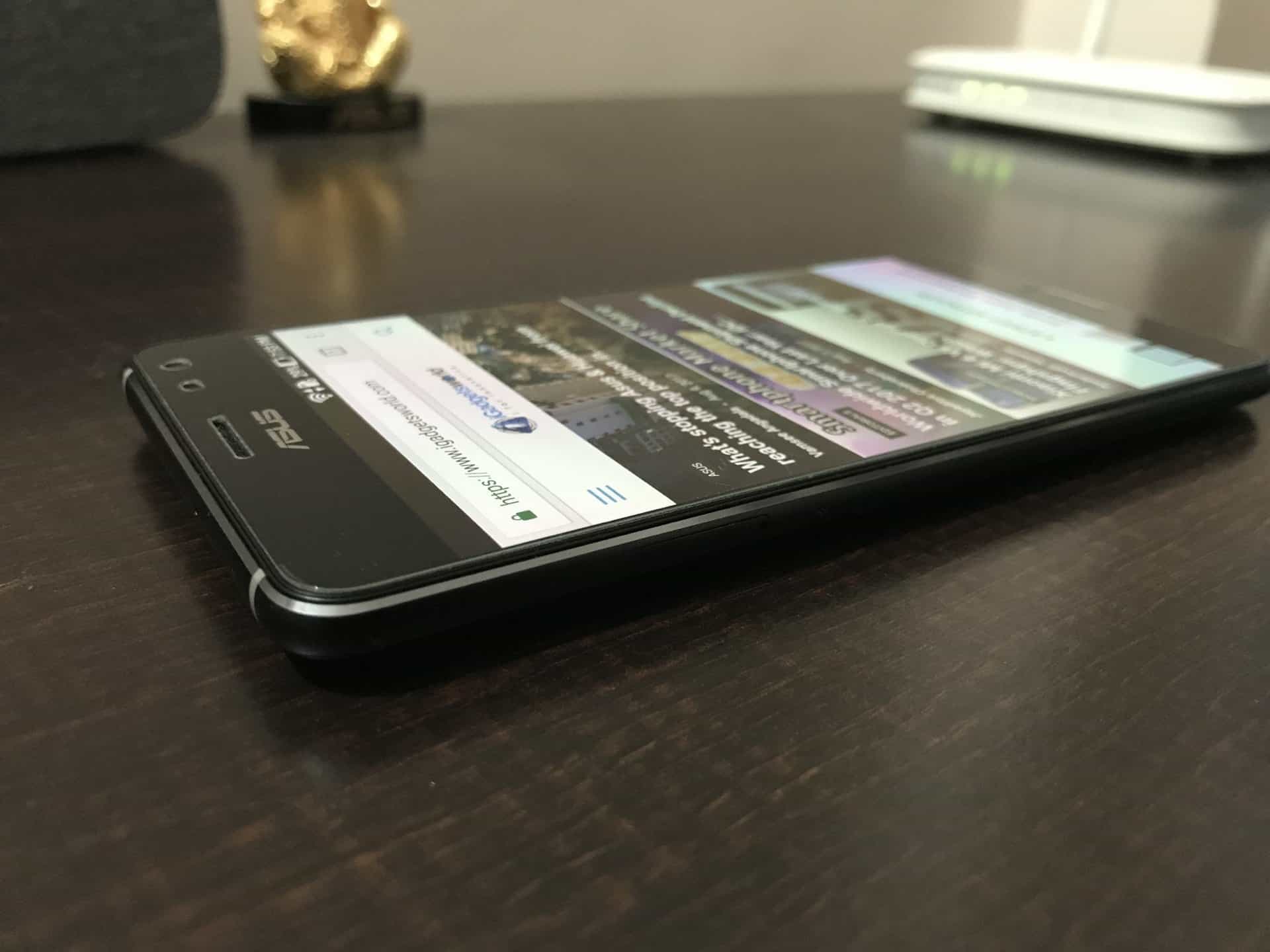Asus ZenFone AR - The Future-ready Smartphone to Explore the Virtual World! - 10