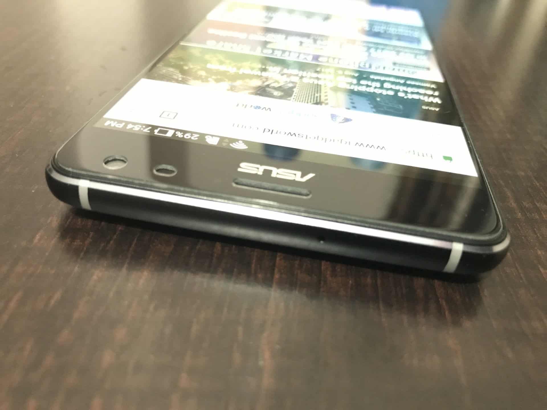 Asus ZenFone AR - The Future-ready Smartphone to Explore the Virtual World! - 9