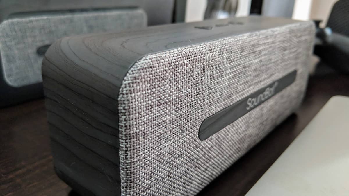 Soundbot bluetooth best sale speaker review