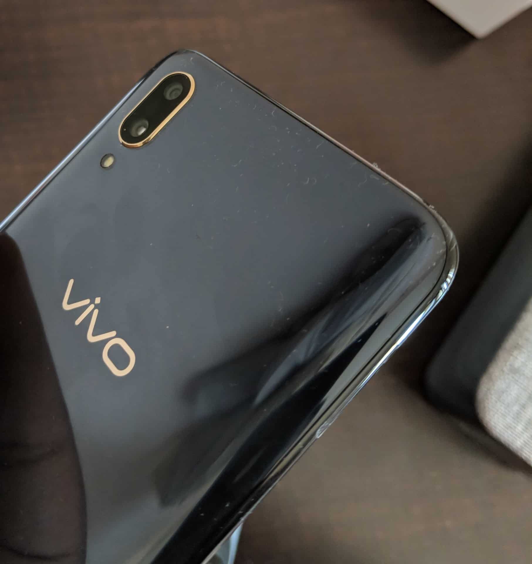 Vivo V11 Pro Review: Best Mid-Range Smartphone? - 9