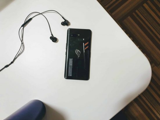 Asus ROG Phone Review - Should You Buy it? - 4
