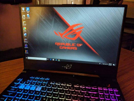 Asus ROG Strix Hero II: Ideal gaming laptop while on the move? - 4