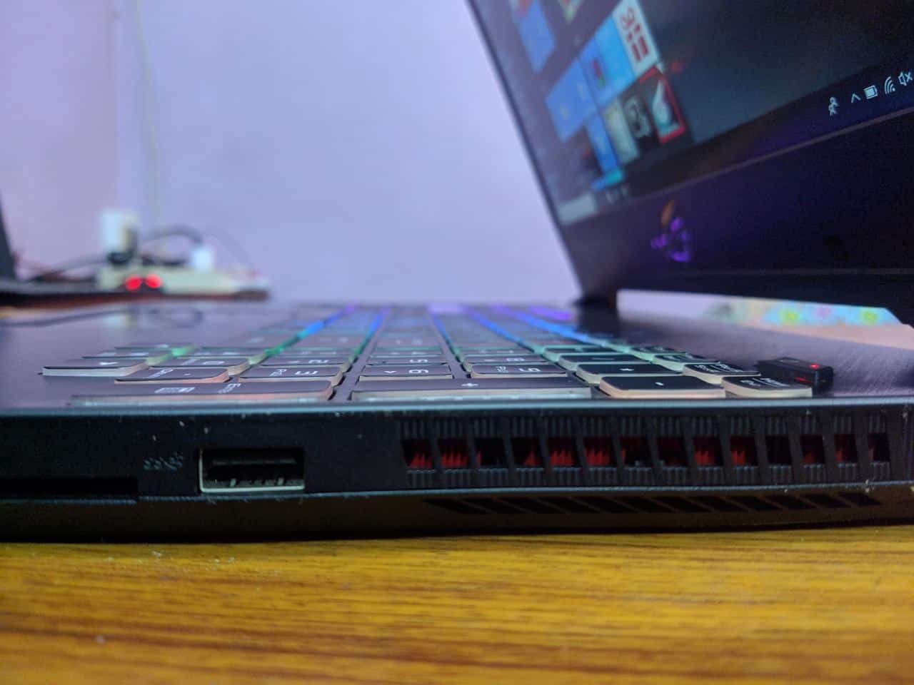 Asus ROG Strix Hero II: Ideal gaming laptop while on the move? - 10