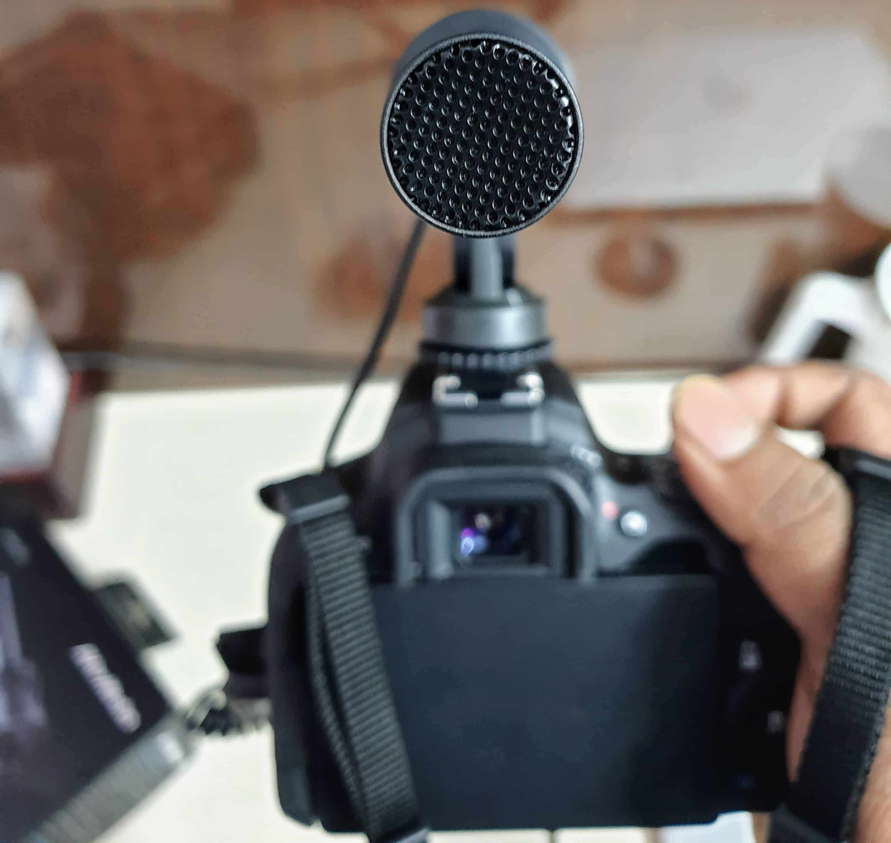 AVerMedia Live Streamer MIC 133 Review - A Must-Have Accessory for Content Creators! - 7